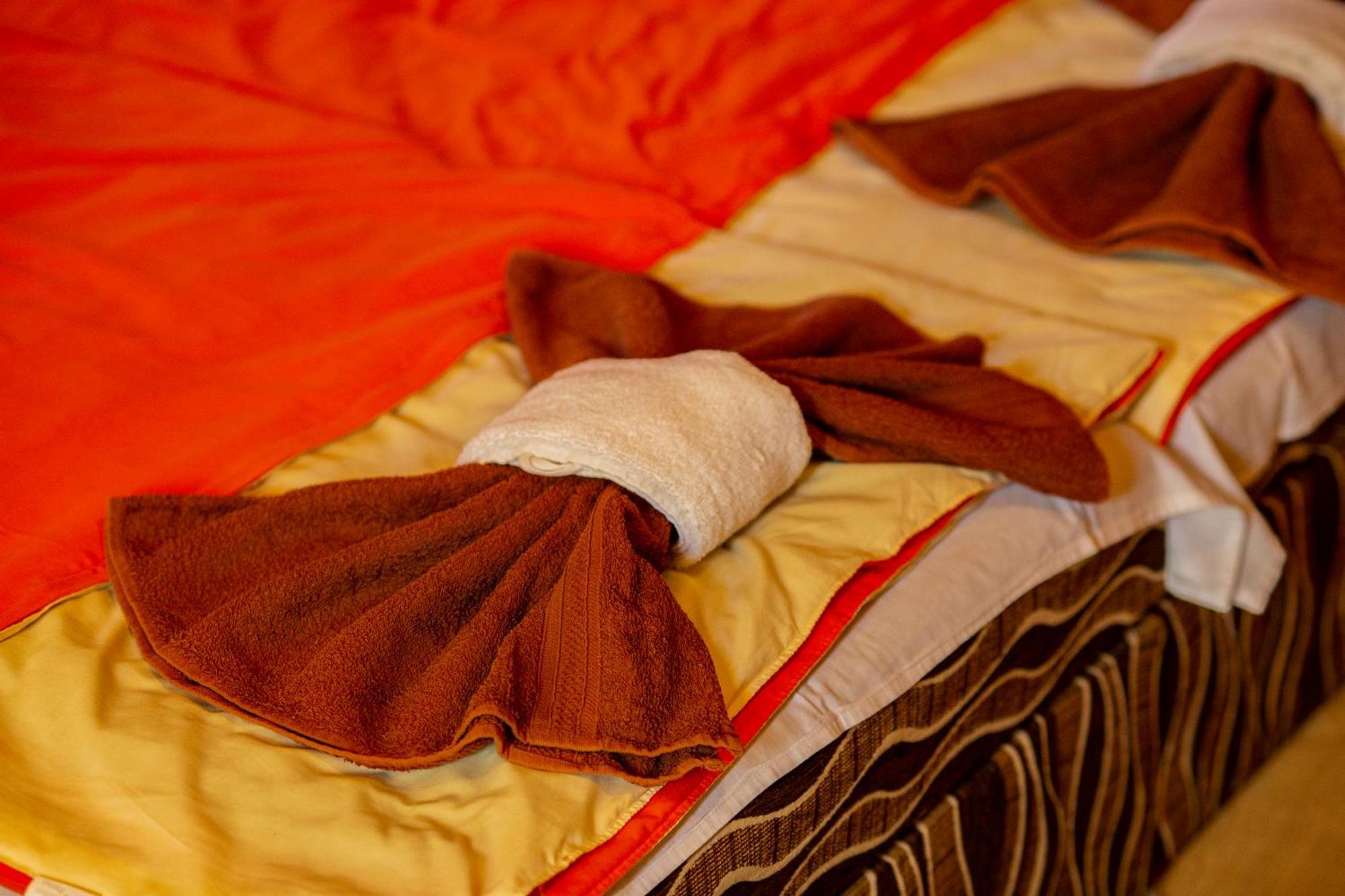 Aparthotel Vakacio Ueduelo Révfülöp Zewnętrze zdjęcie